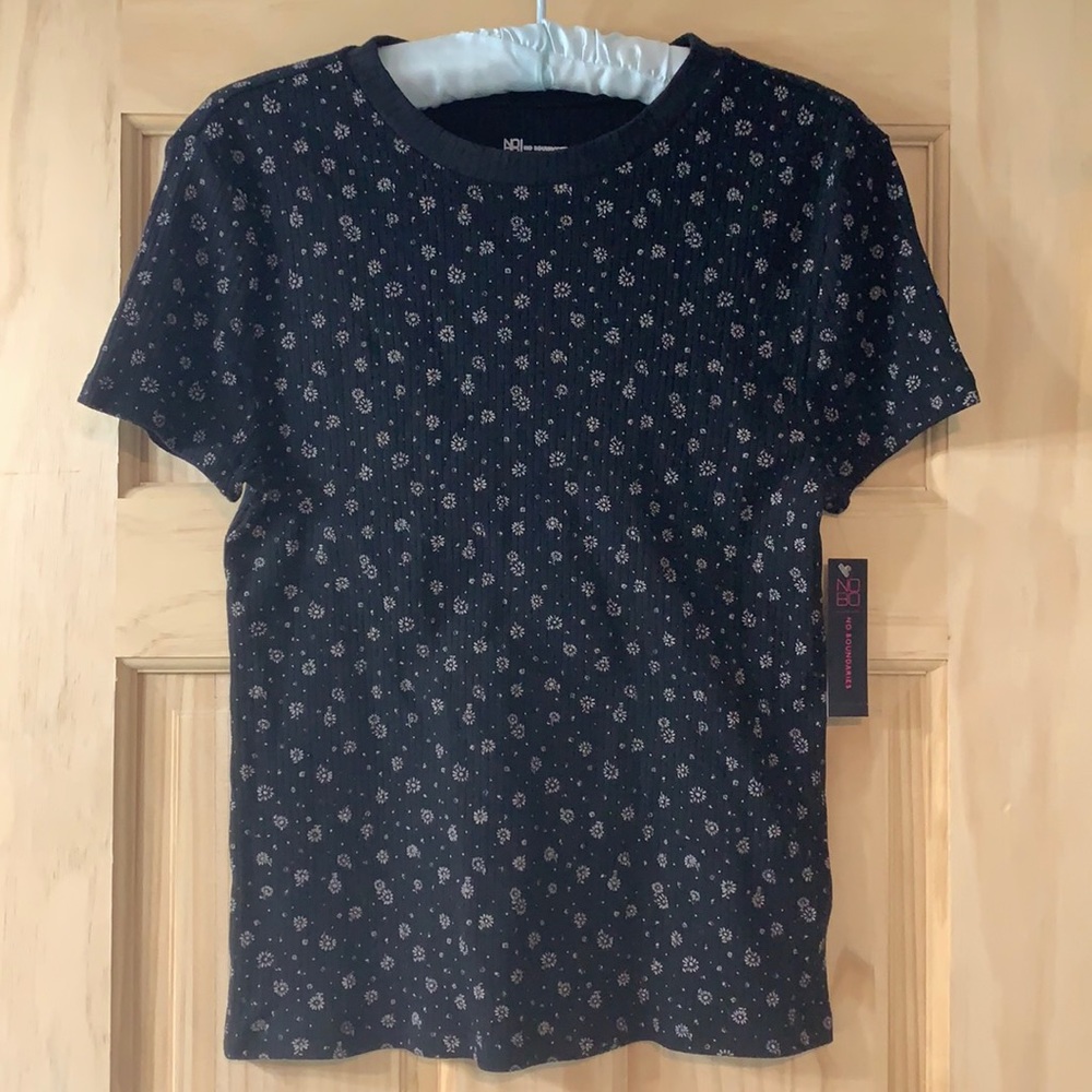 No Boundaries black floral shirt!